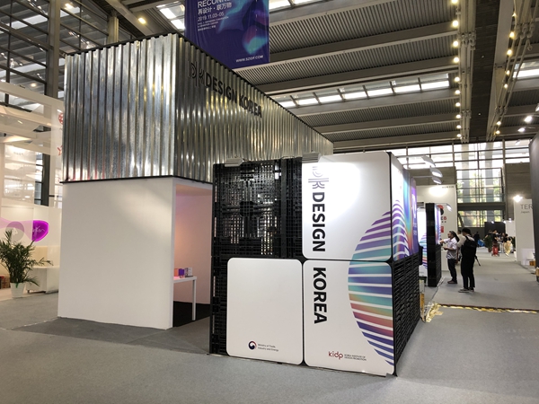 The construction of Korean exhibition booths has cultural carrier significance